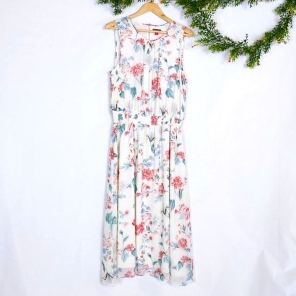 🆕🌿VINCE CAMUTO DRESS🌿 - Picture 3 of 8